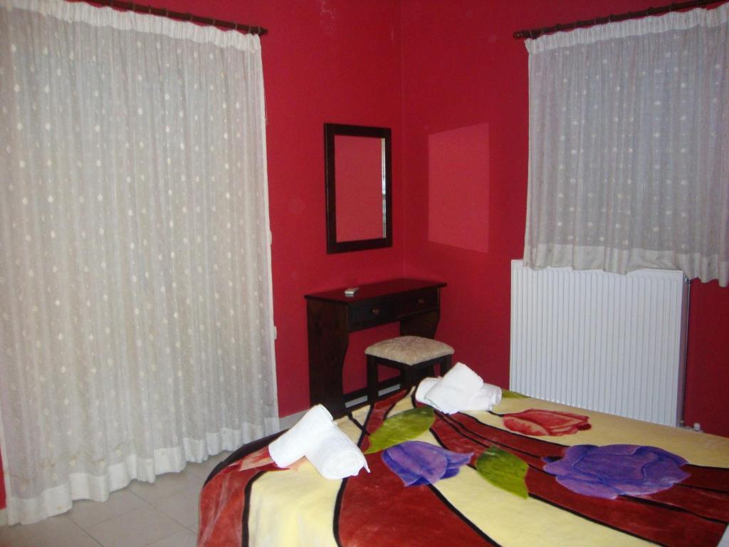 Kafiona Guesthouse Pírgos Dhiroú Chambre photo